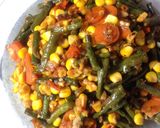 Foto langkah ke 4 dari resep Oseng pedas jagung manis dan kacang.