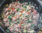 Foto del paso 3 de la receta: Empanadas de carne cortada a cuchillo