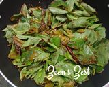 A picture of step 2 of Andhra Gongura Chutney.