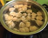 Pelmenyi (Orosz, hússal töltött tészta) recept fázis 7 fotója