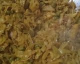 A picture of step 3 of Aloo patta ghobhi.