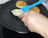 A picture of step 5 of Anday Wala burger.
