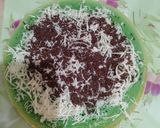 Foto langkah ke 6 dari resep Martabak manis pandan Teflon (No Telur, No Ragi).