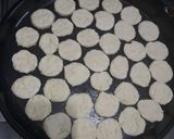 Foto del paso 3 de la receta: Bizcochito de queso tallado