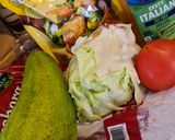 A picture of step 1 of 🥙Avocado Salad🥑.