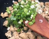 Sajtos-tejszínes-csirkés tészta recept fázis 1 fotója