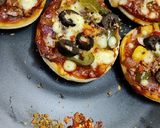 A picture of step 4 of Cheesy Pizzetta.