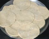 ছাতুর লুচি ও কড়াইশুঁটির ঘুগনি(Chhatur Luchi & Karaisutir Ghugni recipe in Bengali) রেসিপির ধাপ 2 ছবি