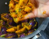 રીંગણ ના રવૈયા (Stuffed Brinjal Recipe In Gujarati) રેસીપી સ્ટેપ5ફોટો