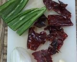A picture of step 10 of Tacos Envenenados with Salsa.