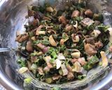 Une image de l'étape 10 de Salade de harengs fumés,pommes de terre,oignons nouveaux et cornichons.