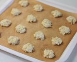 A picture of step 5 of Coconut Almond Cookies with Marshmallows.