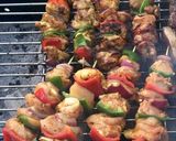 Hình bước làm 6 của món Chicken Kebab (Gà xiên nướng than)+ Yoghurt Sauce