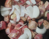 Foto del paso 2 de la receta: Carne de cerdo desmenuzada para bocadillos
