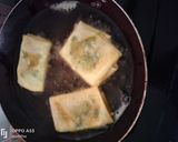 Foto langkah ke 5 dari resep Martabak Telur Mini.