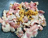 รูปขั้นตอนการทำที่ 2 ของ หมูผัดตังฉ่าย