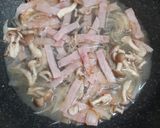 รูปขั้นตอนการทำที่ 3 ของ Carbonara Mushroom Spaghetti แบบง่ายๆ