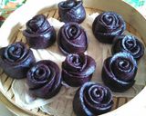 A picture of step 10 of Purple Rose buns.