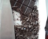 Foto del paso 3 de la receta Helado de Nocilla con trocitos de chocolate