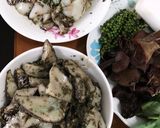 Hình bước làm 2 của món Ốc giác hầm tiêu xanh
