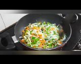 सूपी नूडल्स (Soupy noodles recipe in hindi) रेसिपी चरण 8 फोटो
