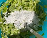 Foto del paso 3 de la receta: Buñuelos de lechuga 🥬 😍