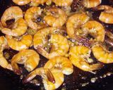 Foto del paso 3 de la receta: Camarones en aguacate (camarones tropicales)