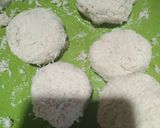 Foto langkah ke 3 dari resep Perkedel kelapa muda.