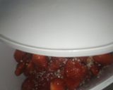 A picture of step 3 of Frozen strawberries.