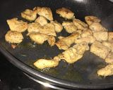 A picture of step 4 of Chicken chow Mein.
