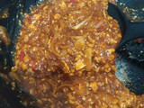 Fusilli Saus Telur Pedas