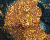 Foto langkah ke 4 dari resep Fusilli Saus Telur Pedas.