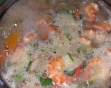 Foto langkah ke 6 dari resep Sup Udang Sayur praktis.
