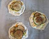 Fluffy's yummy tartlets with goat's cheese & pumpkin flowers recipe step 3 photo