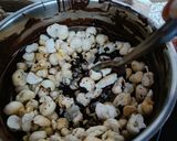 A picture of step 3 of Chocolate Makhana Cone.