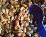 Foto del paso 3 de la receta: Porotos con salsa de tomates