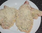 Foto del paso 2 de la receta: Chuletas de cerdo a la mostaza apanadas