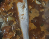 Foto del paso 6 de la receta: Lubina con gambas y almejas en salsa