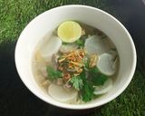 Foto langkah ke 6 dari resep Soto Bandung (Lobak).