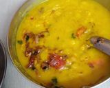 कुकर में बनी अरहर दाल (cooker main bani arhar dal recipe in Hindi) रेसिपी चरण 1 फोटो