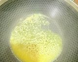 Gambar langkah 4 resipi 👩‍🍳Cendawan Tiram Goreng Salted Egg.