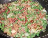 Foto del paso 3 de la receta Macarrones con jamón, guisantes y lascas de parmesano
