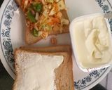 A picture of step 2 of Cheesy Bread Sandwiches.
