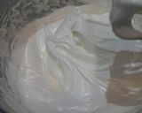 Foto langkah ke 2 dari resep Bolu Buah Naga.