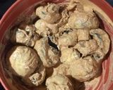 A picture of step 4 of Tandoori Mushrooms.