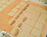 Foto del paso 10 de la receta Canelones rellenos de carn d'olla con tierra de jamón ibérico
