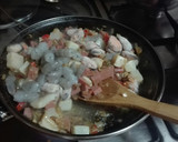 Foto del paso 2 de la receta: Ensalada de espirales de lenteja y marisco