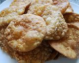 A picture of step 2 of Papdi Chaat.