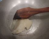A picture of step 4 of سفید چنے کا سالن.