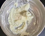 A picture of step 4 of Chhena Poda.
